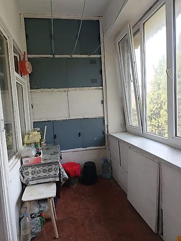 güneşli: 5 mərtəbəli binanın 4-cü mərtəbəsində yerləşən əla 3 otaqlı mənzil — 6