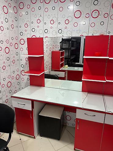 продажа круглых столов: Gözəllik salonu üçün tam avadanlıq paketi Tərkib: - Qara rəngli saç — 3