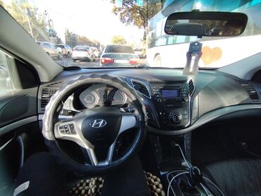 Hyundai: Hyundai i40: 2013 г., 2 л, Типтроник, Бензин, Седан