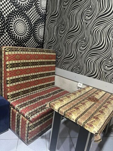 Restoran mebeli: Divanlar satılır 40 AZN 1 ədədi