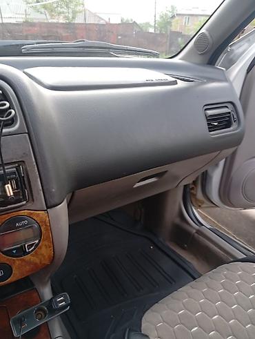 Nissan: Nissan Primera: 2000 г., 1.8 л, Механика, Бензин, Лифтбек — 12