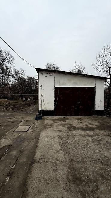 Продажа коттеджей и домов: 📌В Сокулуке в центре от трассы 300м. продается дом. ✅Участок: 8 — 3