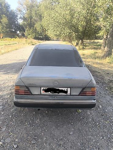 124 хлебница: Mercedes-Benz W124: 1986 г., 2.3 л, Механика, Бензин, Седан — 3