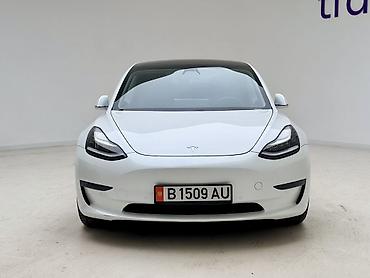 Tesla: Tesla Model 3: 2020 г., Электромобиль, Седан — 4