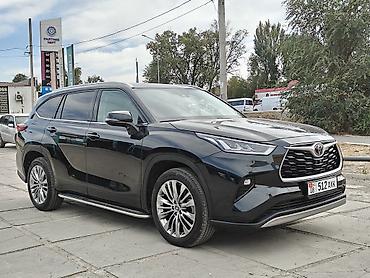 Toyota: Toyota Highlander: 2022 г., 2 л, Типтроник, Бензин, Внедорожник — 2