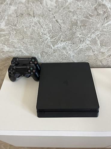 PS4 (Sony Playstation 4): Playstation 4 slim model 1 TB yaddaş çox ideal vəziyyətdə.Prişifka -da lalafo.az — 17 PS4 (Sony Playstation 4): Playstation 4 slim model 1 TB yaddaş çox ideal vəziyyətdə.Prişifka — 17