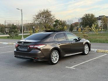 Toyota: Toyota Camry: 2019 г., 2.5 л, Автомат, Бензин, Седан — 5