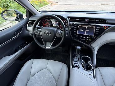 corolla 2016: Toyota Camry: 2018 г., 2.5 л, Автомат, Бензин — 8
