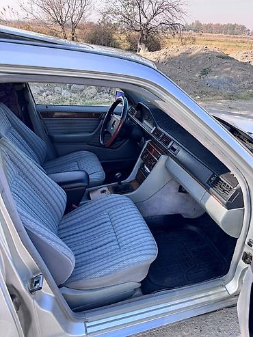 nardo grey: Mercedes-Benz W124: 1991 г., 2.3 л, Механика, Бензин, Седан — 10