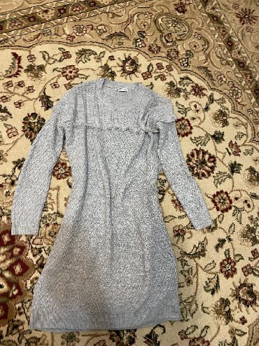 вязанные чешка in Кыргызстан | ДЕТСКАЯ ОБУВЬ: Продаю вязаное платье от Bershka. Размер S ( подойдёт и на М, и на L)