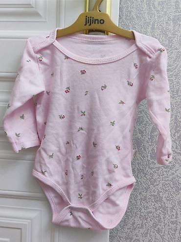 Koftalar, sviterlər: Her biri 4 azn — 16