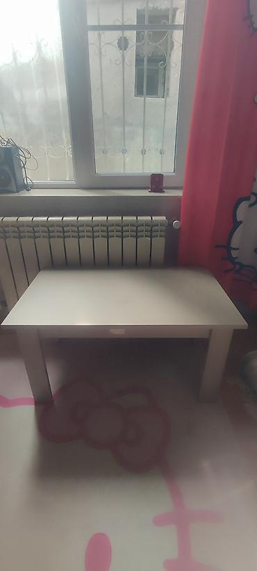 Masalar: Aşağı profilli, minimal dizaynlı masa - Rəng: boz - Forma: düzbucaqlı — 1