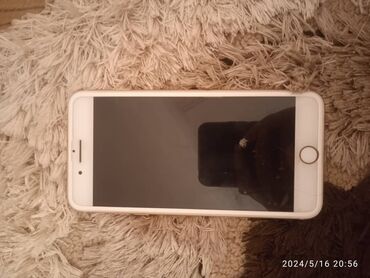 apple whatch 6: IPhone 8 Plus, Б/у, 64 ГБ, Золотой, Защитное стекло, Чехол, 76 %