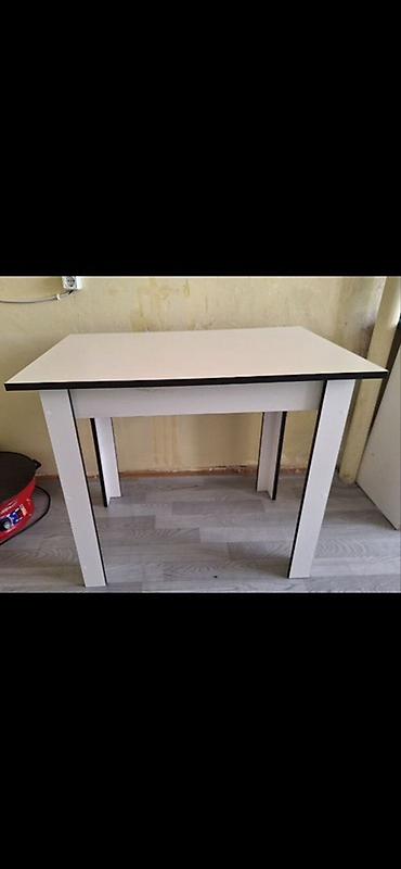 işlənmiş mətbəx stolu: Mətbəx masası, İşlənmiş, Açılmayan, Laminat, Kvadrat masa — 2