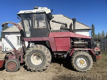 Силосоуборочные комбайны: Продаю Кормоуборочный комбайн Палессе 280 самоходный имеются 3 жатки — 4