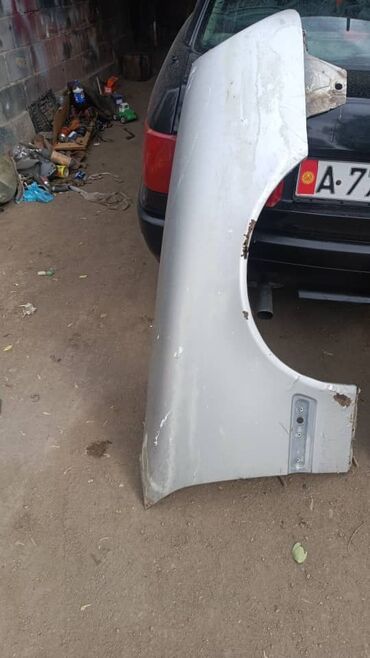 где можно продать бу вещи бишкек: Канат Алдыңкы оң Mercedes-Benz, 2002 г., Колдонулган, Оригинал
