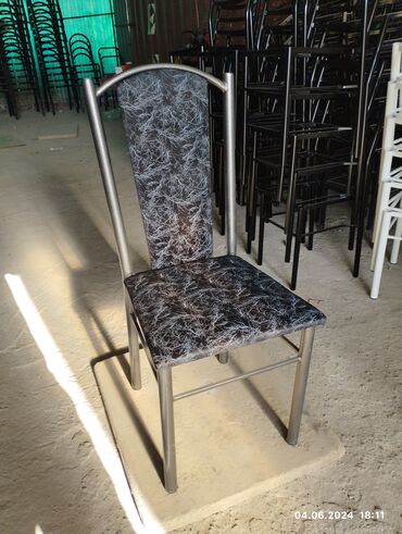 Стулья для зала: Стул для зала, Новый, Железо — 3