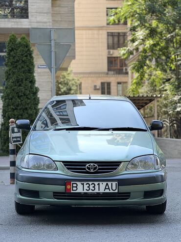 панель торпедо камри 30: Toyota Avensis: 2002 г., 1.8 л, Автомат, Бензин, Седан