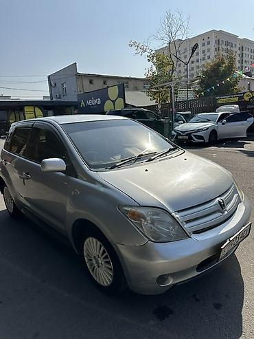 Toyota Ist: 2003 г., 1.5 л, Автомат, Бензин, Хэтчбэк