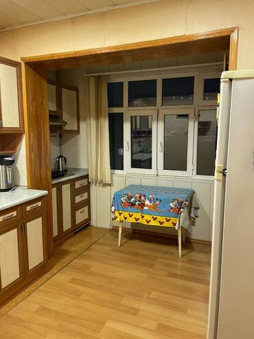 Uzunmüddətli kirayə mənzillər: Əhmədli metrosunun yaxınlığında ümumi sahəsi 65 kv,m olan,2 otaqlı — 9