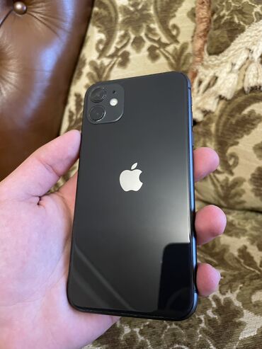 Apple iPhone: IPhone 11, 128 GB, Qara, Simsiz şarj, Face ID