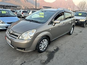 Toyota: Toyota Corolla Verso: 2005 г., 1.6 л, Механика, Бензин, Минивэн — 3