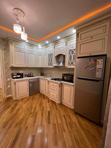 Uzunmüddətli kirayə mənzillər: 3 otagli 2 yatag otagi zal ayri metbexl ayri 2 butov hamam 2 balkon — 17