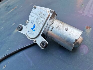 Auto delovi: Motor brisača zadnjih vrata Lada Niva, Lada 2104 Karavan, Lada 2108 — 10