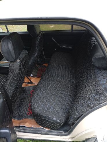 ваз фонари задние: Avtomobil: VAZ 2106 sedan Xüsusiyyətlər: - Kuzov: bej rəngli, 4