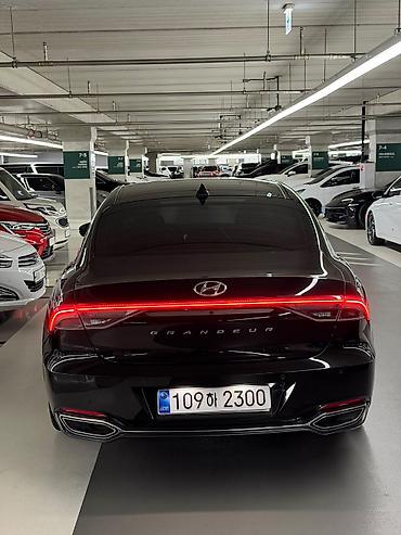 салон машины: Hyundai Grandeur: 2020 г., Автомат, Седан — 9