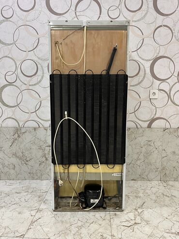 Soyuducular: İşlənmiş 2 qapılı Indesit Soyuducu Satılır, rəng - Ağ — 4