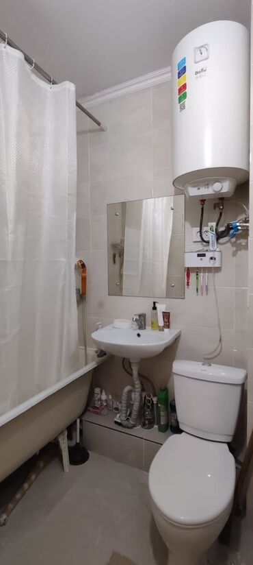 орто сай рынок квартира: 3 комнаты, 64 м², 104 серия, 2 этаж, Евроремонт