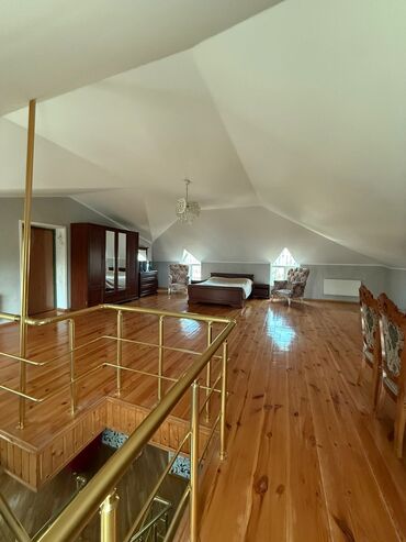 Bağ evlərinin kirayəsi: 250 kv. m, 7 otaqlı, Hovuzlu, Kanalizasiya, Kombi, Qaz — 29