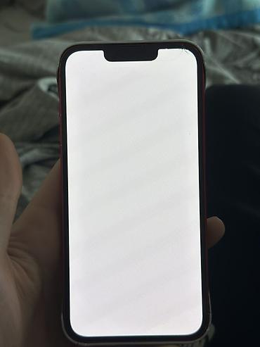 Apple iPhone: IPhone 13, Красный — 5