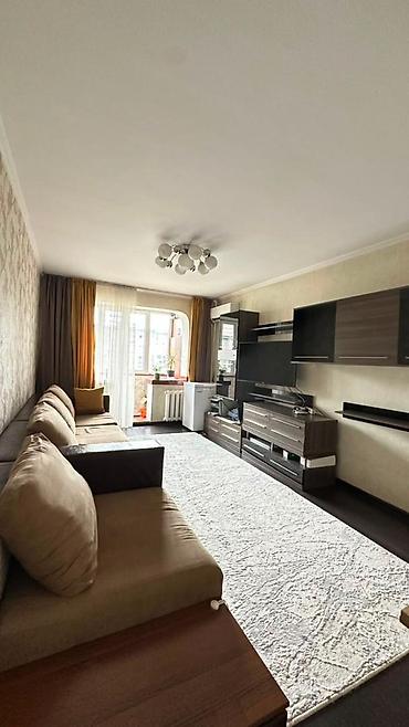4: 3 комнаты, 58 м², 4 этаж, Свежий ремонт — 3