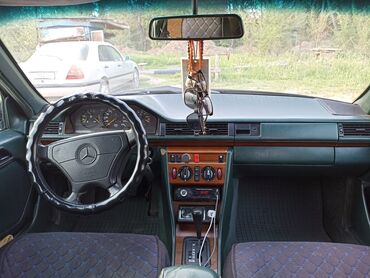митсубиси спайк стар: Mercedes-Benz 220: 1995 г., 2.2 л, Автомат, Бензин, Седан