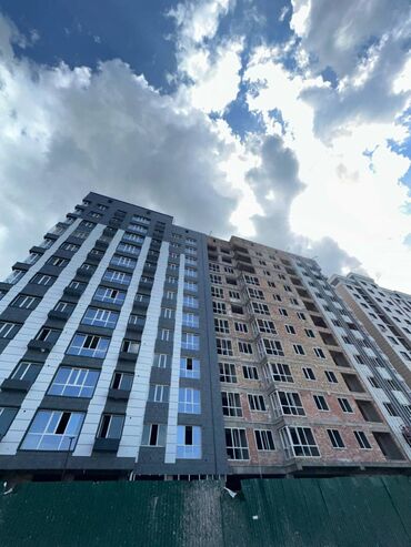 Другая коммерческая недвижимость: 3 комнаты, 80 м², Элитка, 10 этаж, ПСО (под самоотделку)