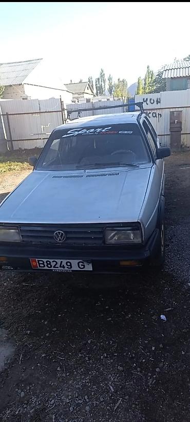 Volkswagen Jetta: 1990 г., Седан