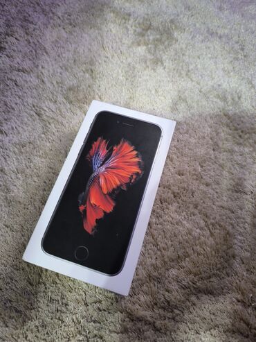 кожаный чехол iphone 6: IPhone 6s, 16 GB, Barmaq izi