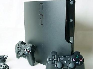elektronska: U ponudi Sony Playstation 3 sa naslova. Konzola je lepo očuvana, radno — 1