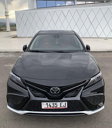 cd 70: Toyota Camry: 2021 г., Бензин — 9