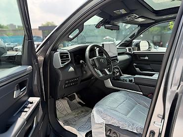 Toyota: Toyota Sequoia: 2023 г., 3.5 л, Автомат, Гибрид, Внедорожник — 17