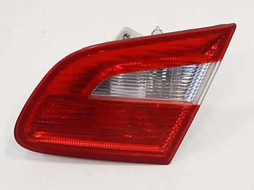 brava haube ford focus: STOP SVETLO GEPEKA DESNO ZA ŠKODA SUPERB OD 2008. DO 2012. GOD. | — 2