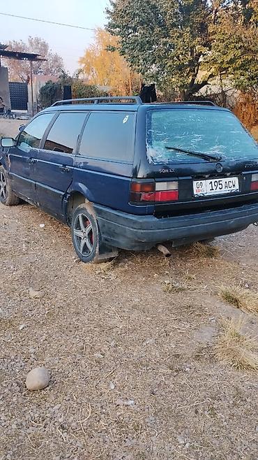 6 2: Volkswagen Passat: 1992 г., 1.8 л, Механика, Бензин, Универсал — 5