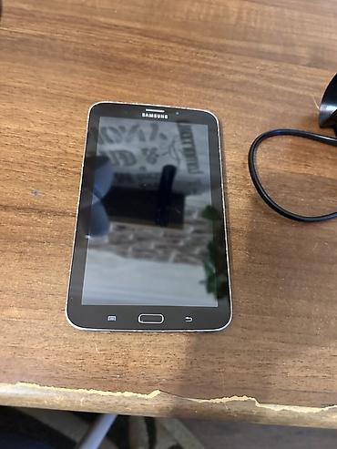 oculus 3: Samsung Galaxy Tab 3 (7.0) planşet - 7 düymlük ekran, ön paneldə — 1