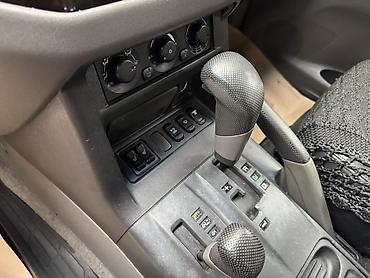 Mitsubishi: Mitsubishi Montero: 2001 г., 3.5 л, Автомат, Бензин, Внедорожник — 11