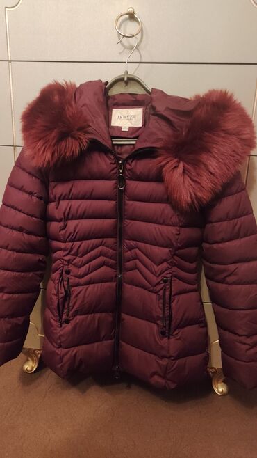 dəri gödəkçələr: Женская куртка M (EU 38), цвет - Красный