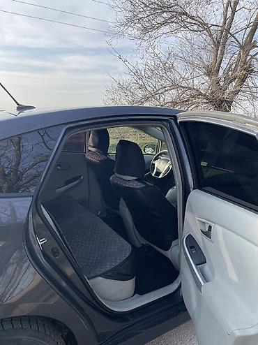 Toyota: Toyota Prius: 2013 г., 1.8 л, Вариатор, Гибрид, Хэтчбэк — 7