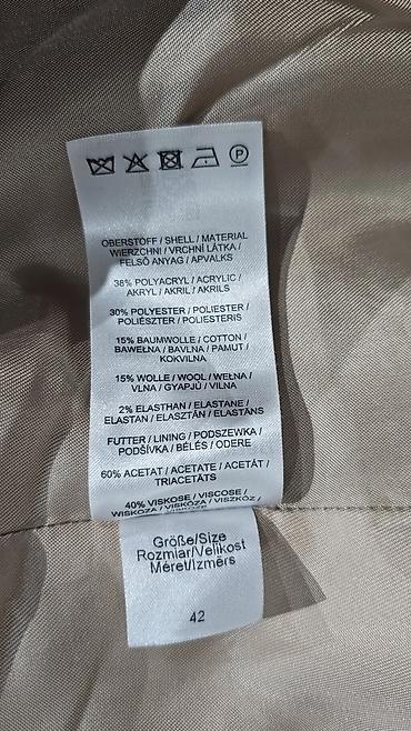 Kaputi: Zovite na moj broj: nula-šest-tri-osam-pet-devet-sest-tri-nula-nula ( — 6