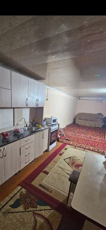 дом без хозяина сдаю: 70 м², 4 комнаты, Парковка, Забор, огорожен